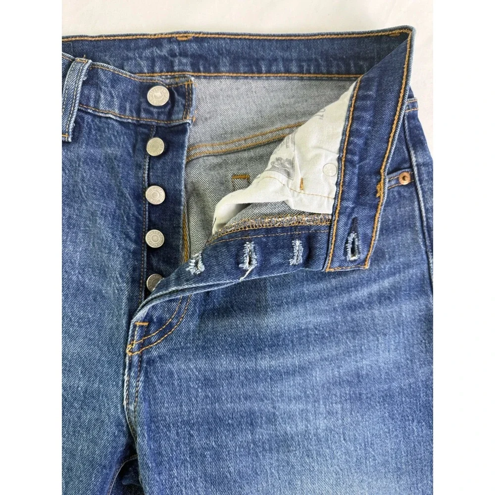 Levi's 501 Jeans Women's 27x32 Medium Blue Straight Leg Button Fly Denim Pants